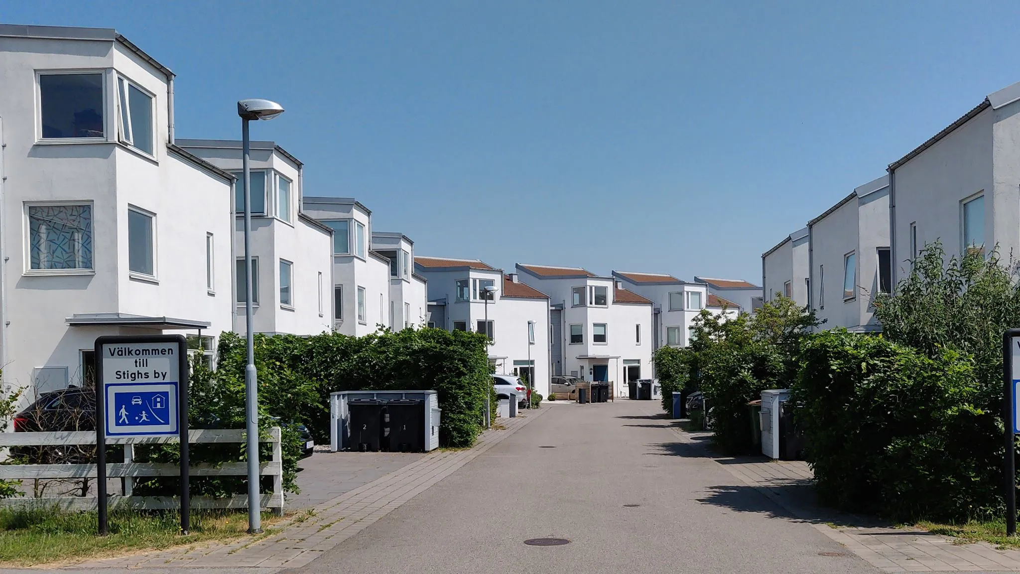 En fin sommardag på Stighs Byaväg En fin sommardag på Stighs Byaväg