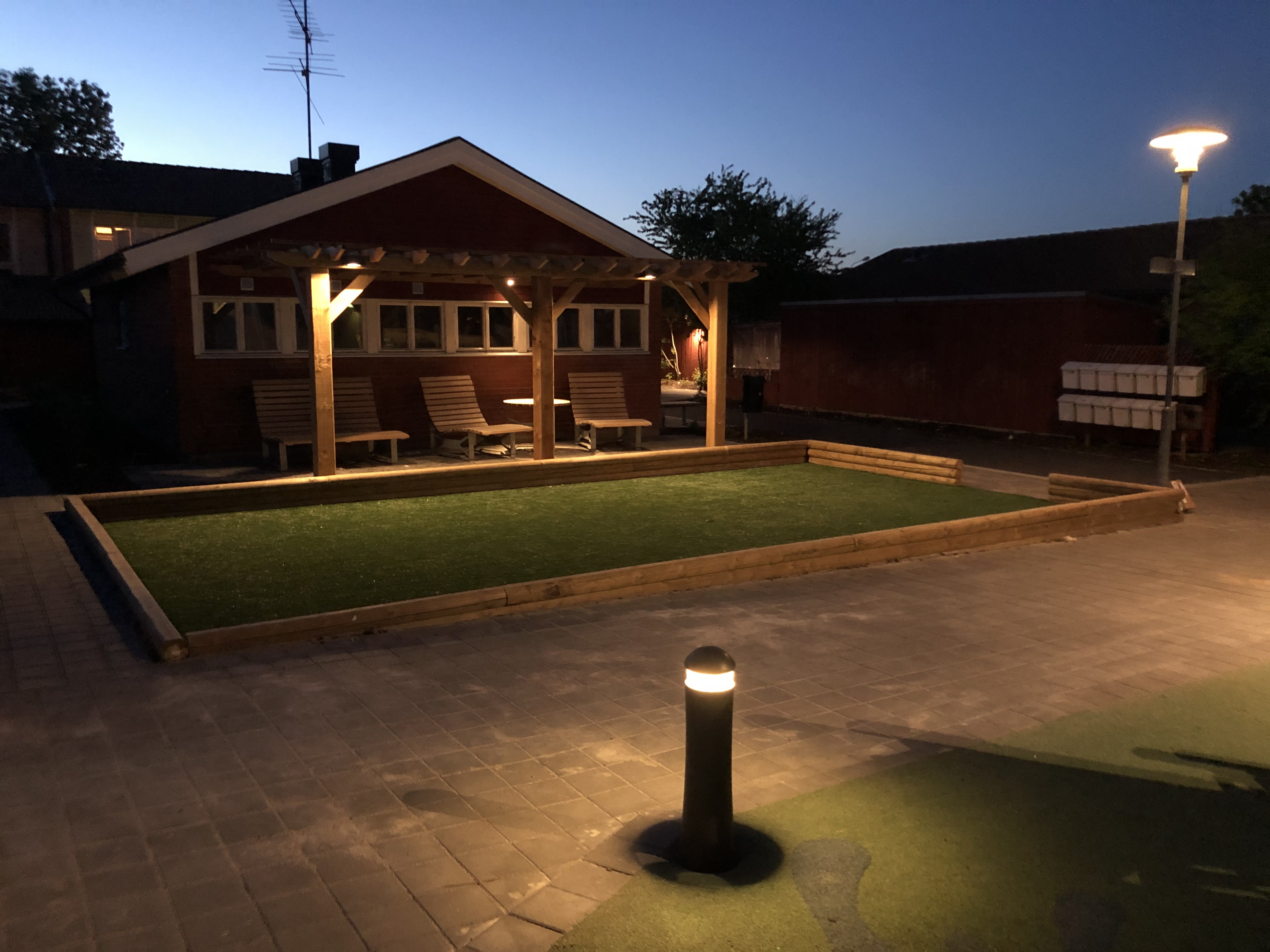 Relaxplats i skymmning.jpg